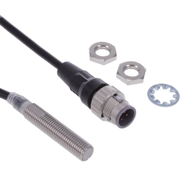 E2E-X2C1L8-M1TJ 0.3M Omron Automation and Safety  Näherungssensoren – Industrie